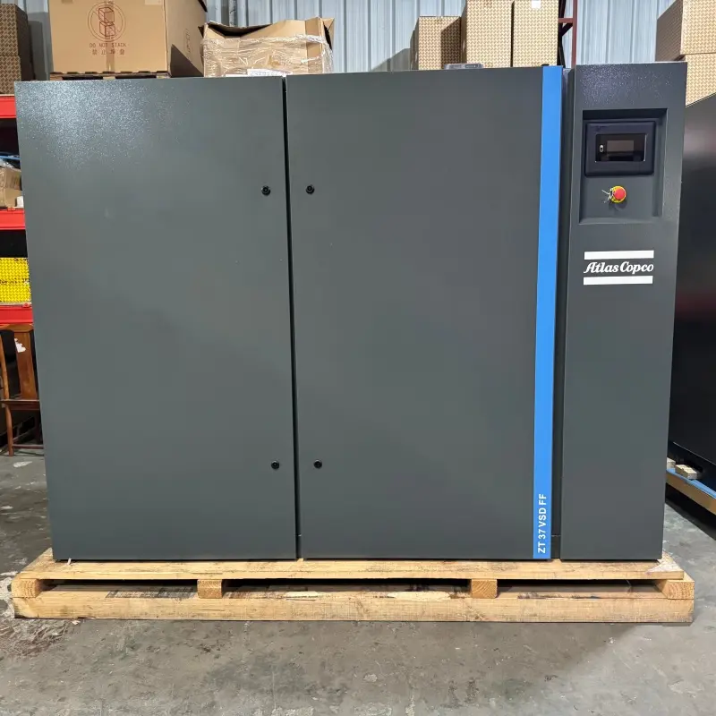 Bezolejowa sprężarka śrubowa Atlas Copco ZT 37 VSD FF 37 kW, 50 KM, osuszacz, klasa 0, oryginalna